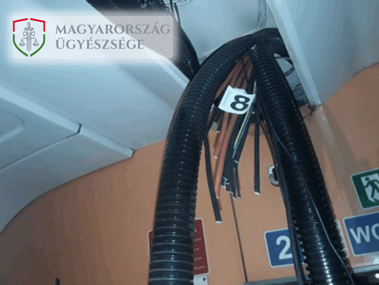 kitépett-elvágott vezetékek