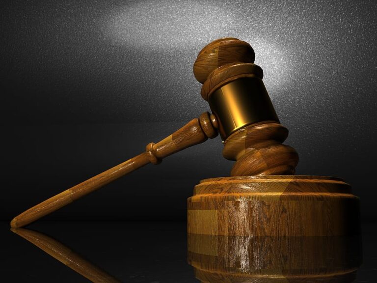 law-justice-court-judge