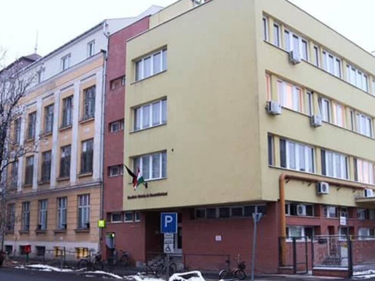 mtűúri kórház
