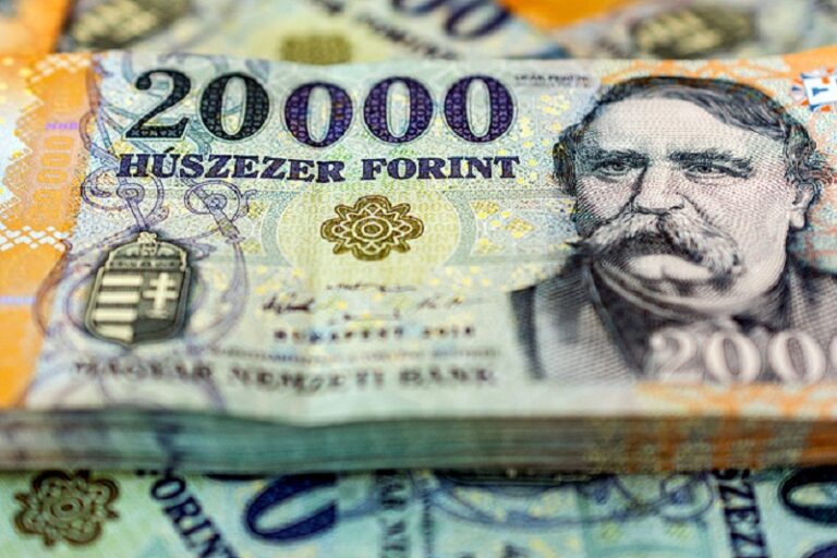 penz-huszezres