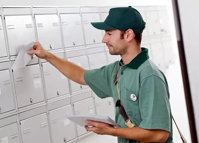 postáss