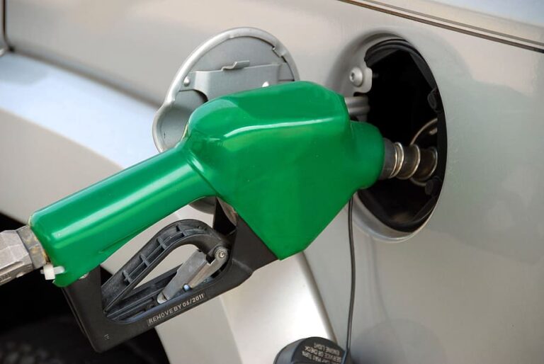 pumping-gas-fuel-pump-industry