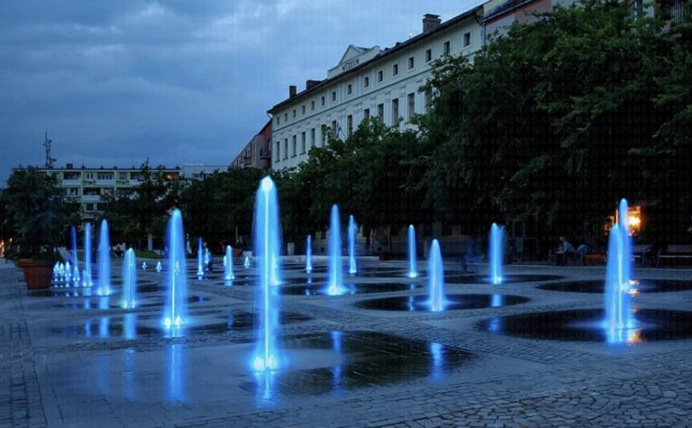 szökő